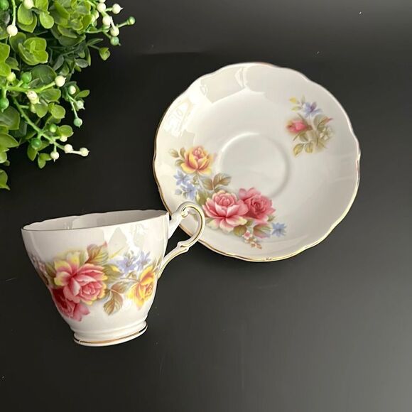 Regency England Pink and Yellow Roses Bone China Tea Cup and Saucer Gold Trim - Picture 1 of 12